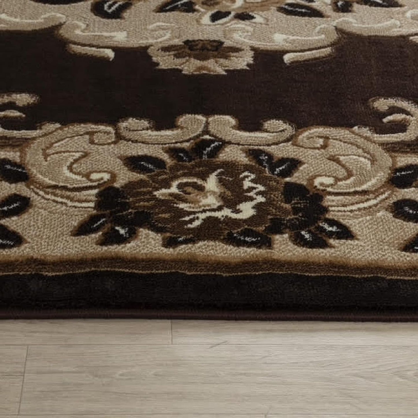 Wadan Gewels - Stylish Large Traditional Rugs