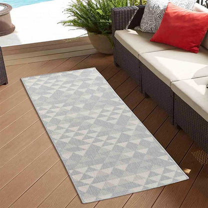 Wadan Sky Triangle Grey Rugs - Indoor / Outdoor Silver Runner 