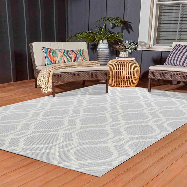 Wadan Sky Trellis Grey Indoor / Outdoor Rugs Silver MAin 2