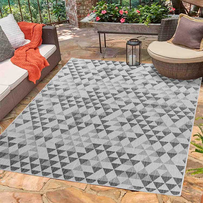 Wadan Sky Triangle Grey Rugs - Indoor / Outdoor Main 